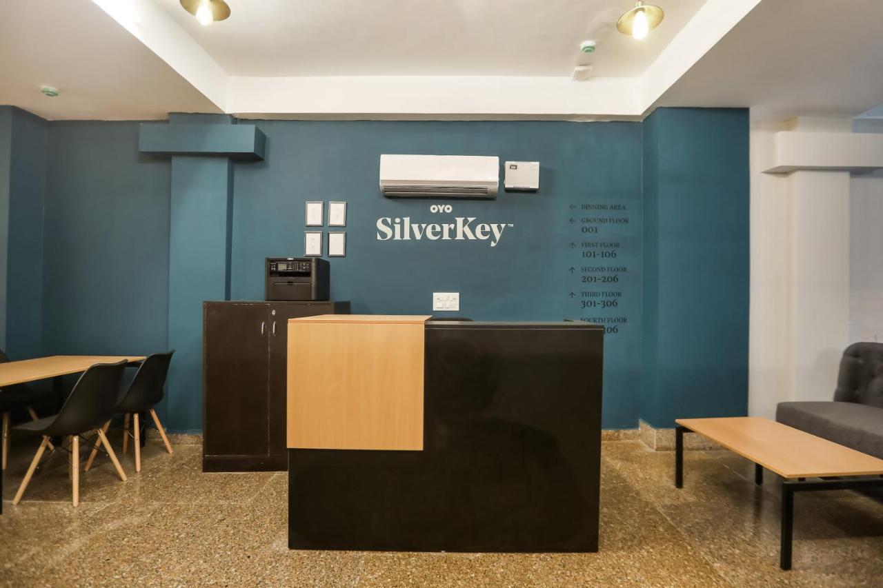 Silverkey Executive Stays 42933 Medanta Corporate Гургаон Экстерьер фото