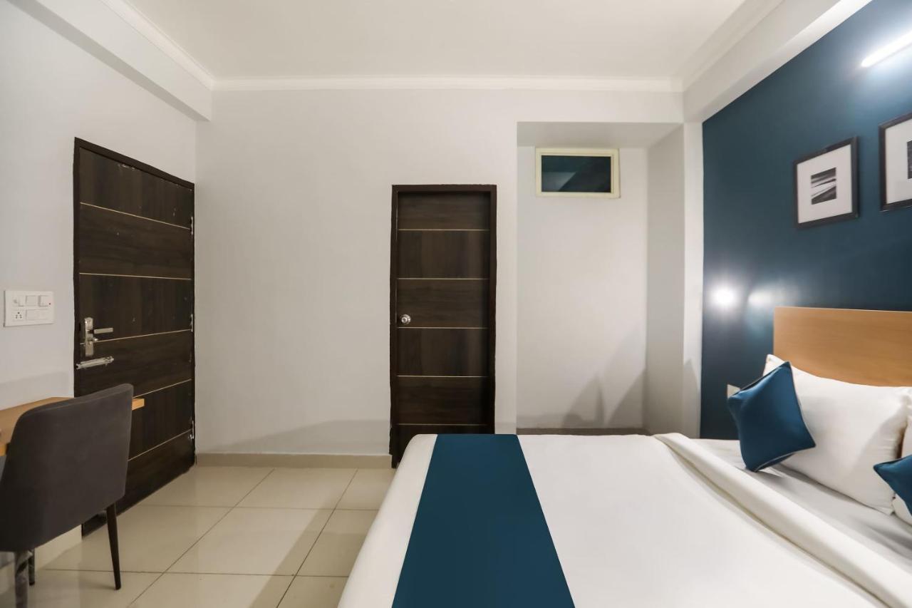 Silverkey Executive Stays 42933 Medanta Corporate Гургаон Экстерьер фото